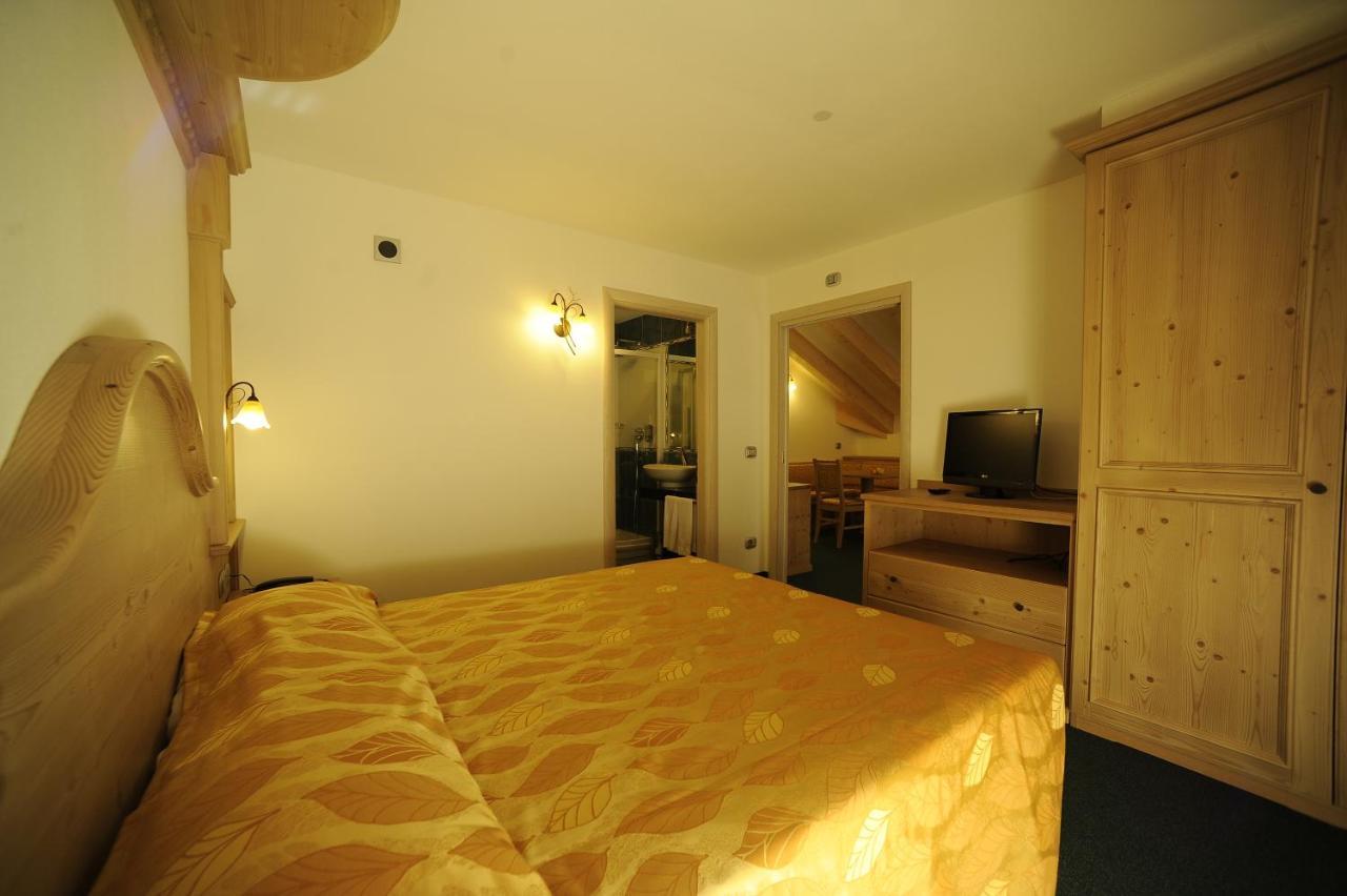 Family Hotel Andes - Only For Family 维哥迪法萨 外观 照片