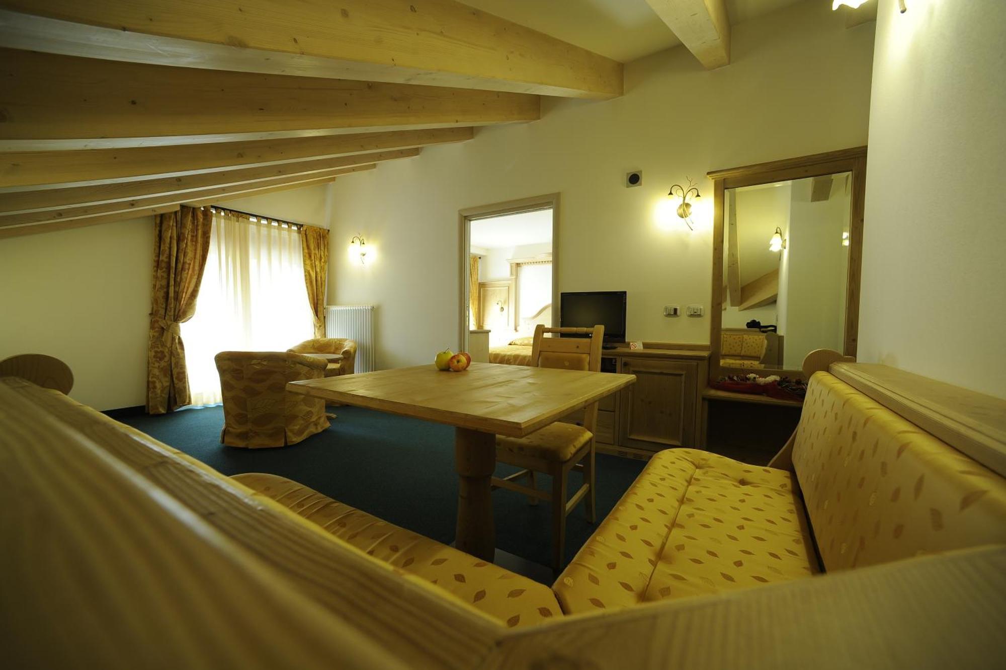 Family Hotel Andes - Only For Family 维哥迪法萨 外观 照片